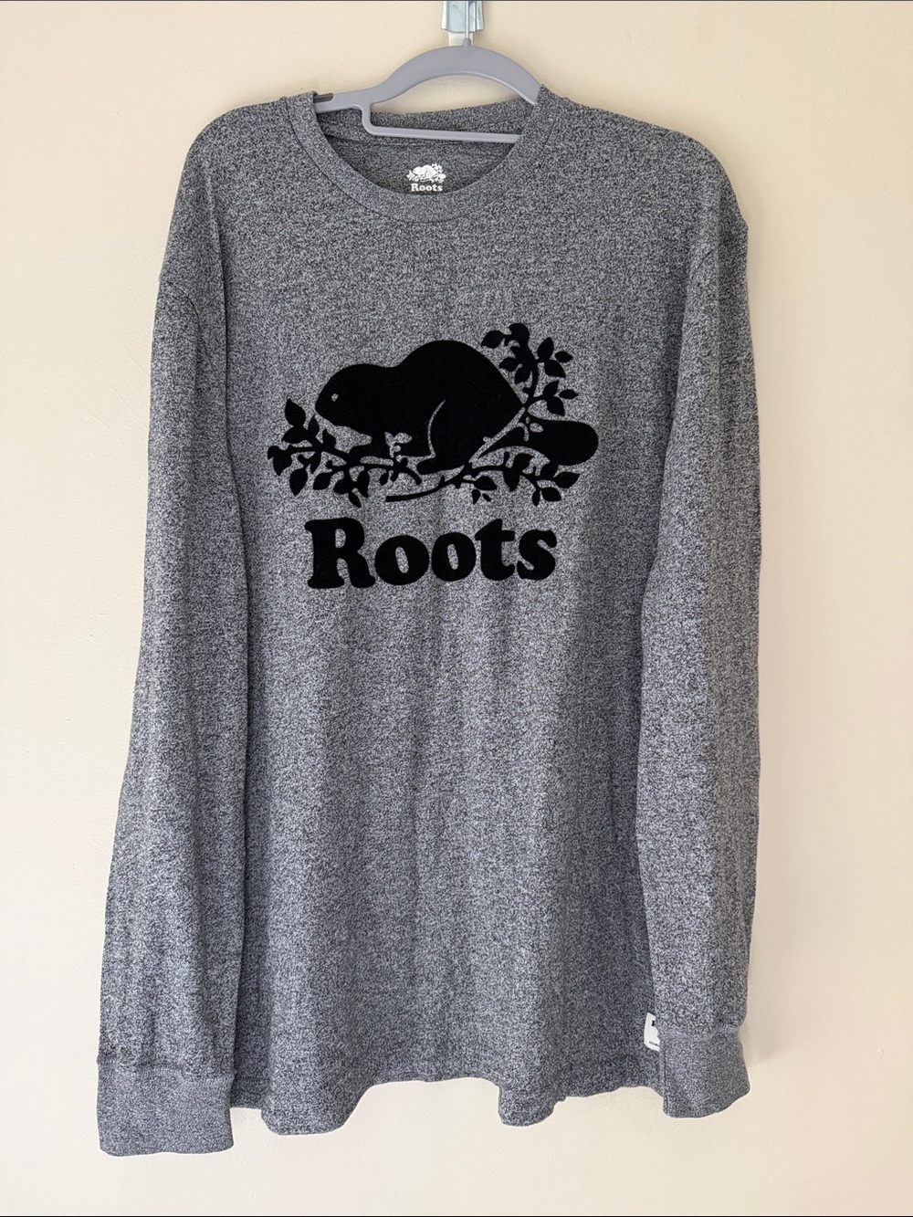 Roots Organic Cooper Heather Grey Long Sleeve Tee with Beaver Graphic